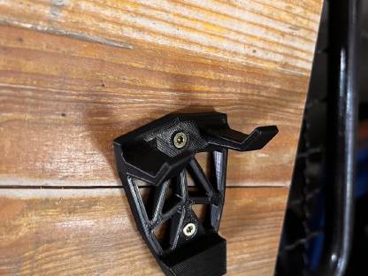 Bild 2:Wandhalterung für Protos Helm