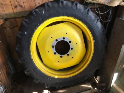 Bild 2:Räder für Steyr 50