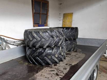 Bild 4:Reifen 405/70 R20