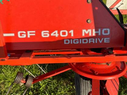 Bild 2:Kreiselheuer Kuhn GF 6401 MHO