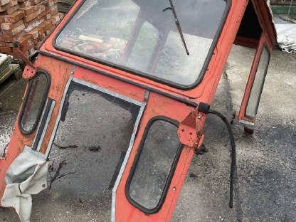 Sekura Kabine für MF185