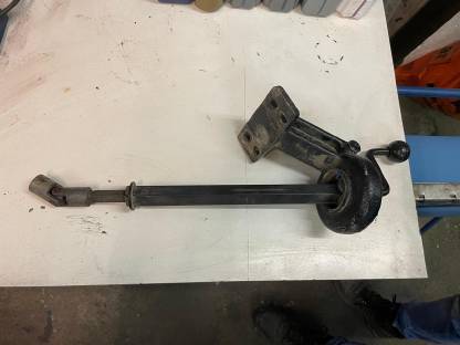 Bild 4:Unterlenkerkurbel Case 4200 Serie