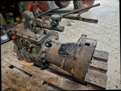 Bild 4:Unimog 411 Getriebe
