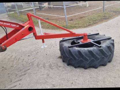 Bild 5:Futterschieber, Reifen hydraulisch