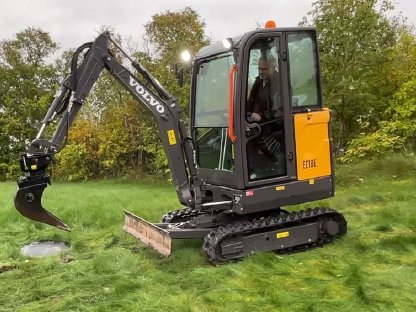 Volvo Minibagger EC18E