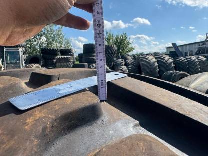 Bild 9:Reifen 750/60R30.5 Alliance 885 Steel Belted Güllefass, Kipper