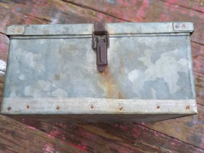 Bild 6:Blech Werkzeugkasten