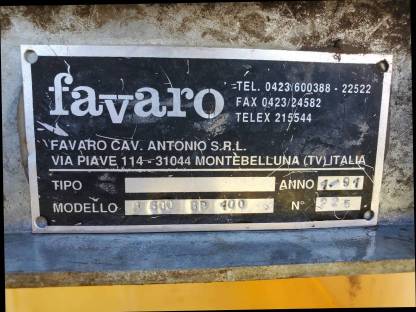 Bild 2:Feldspritze 700 l Favaro