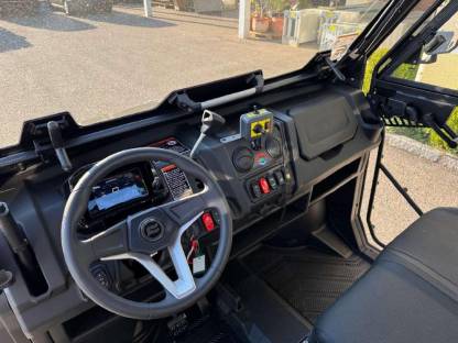 Bild 7:CF-Moto UForce 1000 4x4 DLX EPS Quad