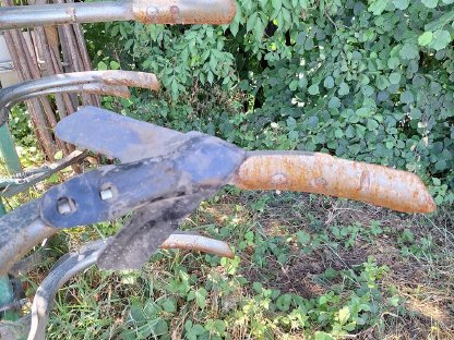 Bild 2:Regent Terrakan 5.000 Leichtgrubber