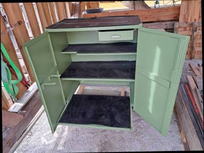 Bild 2:Werkstattschrank