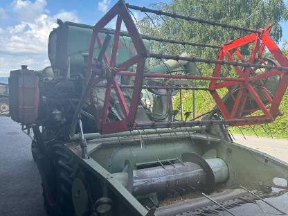 Bild 2:Claas Columbus