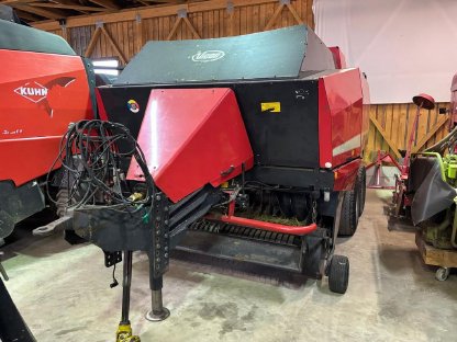 Bild 3:Quaderpresse Vicon LB12100