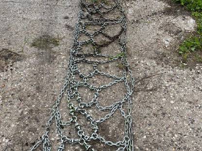 Bild 2:Schneeketten Pewag 14.9-30, 380/85-30