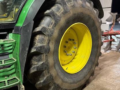 Bild 4:Traktorreifen 2 x 600/70R28, 2 x 650/85R38 Firestone