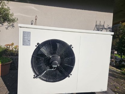 Bild 3:Neuwertige Luftwärmepumpe, Novelan LADV9, günstig zu verkaufen