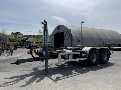 Bild 4:STRONGA HookLoada HL180DT Hakenlift