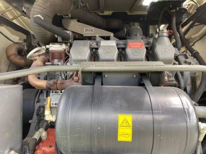 Bild 5:Claas Jaguar 950 V8