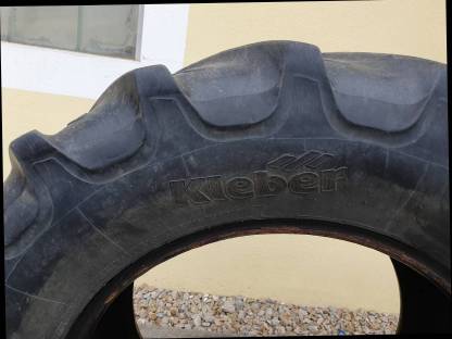 Bild 2:Kleber 480/65 R 28