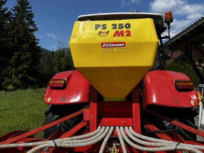 Bild 3:APV GP300 M1 Grünlandbearbeitungsmaschine