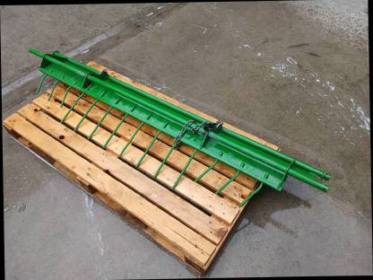 Bild 3:McHale F5000 Niederhalteblech