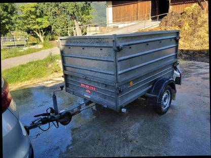 Bild 8:Pongratz EPA 206/12 G Einachsanhänger