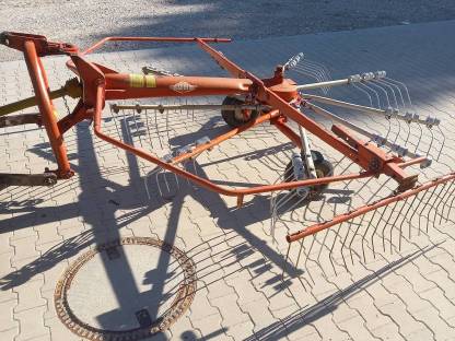 Kuhn Schwader GA 300 M