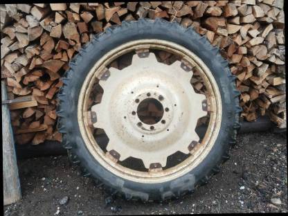 Bild 3:Hackfruchträder für Steyr 80 serie