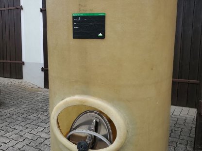 Bild 4:Polyestertank, Fabrikat Leidenfrost