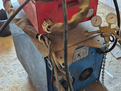 Bild 3:Cloos AC 350 + CK 166 N/Z Schweißgerät