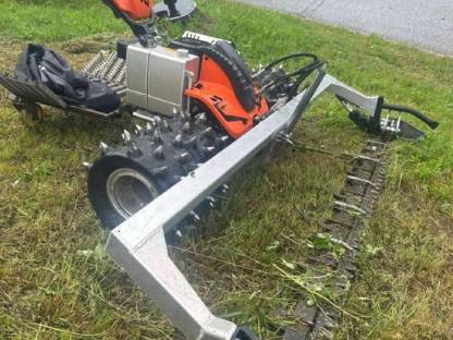 Bild 2:Ibex G2 mit Mähwerk, Allroundmax, Kreisler, Anbaukiste