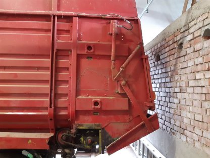 Bild 4:Hackgut-Anhänger Abschieber