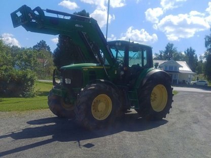 John Deere 6630