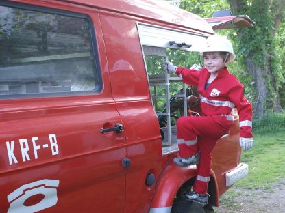 Für Arbeits-, Einsatz- und Abenteuer - Spezialkraftfahrzeug Ford Transit