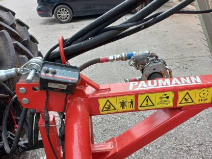 Bild 2:Repossi 6.000 FP BIG Front- und Heckanbau Mittelschwader