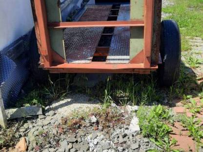 Bild 2:Anhänger, Bagger Transporter, mobile Bewässerung