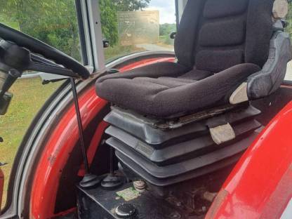 Bild 6:Traktor Steyr 8075 AP