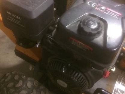 Bild 5:Wurzelstockfräse 15 PS Lumag