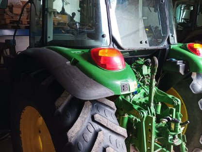 John Deere 5100R