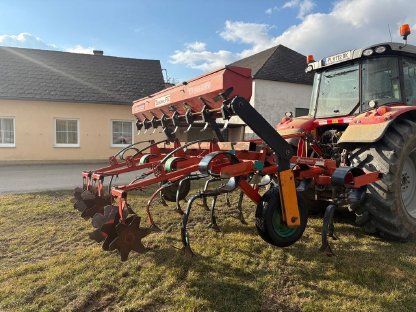 Bild 5:Kverneland Turbo II TS 13 verbreitert auf TS 15