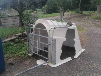 Bild 3:Kälberiglu reparaturbedürftig