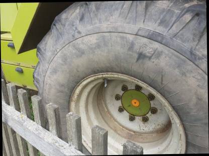 Bild 2:Reifen 23.1 R26 23.1-26