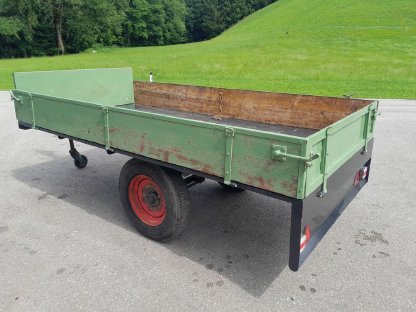 Bild 2:Anhänger für Traktor mit Beleuchtung, 1-achsig, 155x315 cm