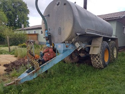 Güllefass 14.000 l defekter Tank