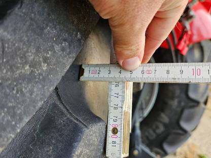 Bild 4:Continental Traktorreifen