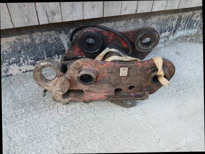 Bild 2:Schnellwechsler hydraulisch