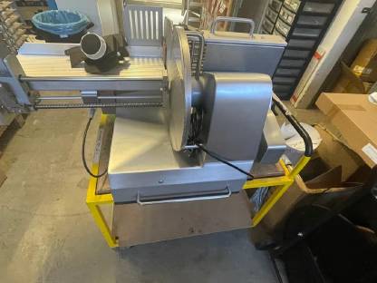 Bild 6:Ablege Aufschnittmaschine Vollautomat Gräf 804VA