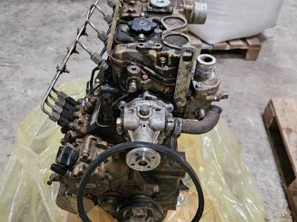 Bild 7:Perkins Motor