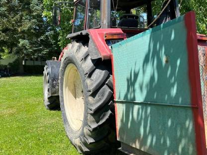 Bild 2:IHC 1055XL Frontlader Allrad Druckluft