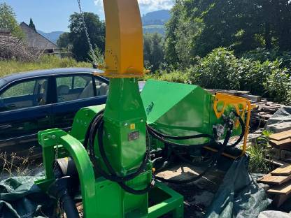 Holzhäcksler Holzschredder Victory BX 102 RS NEU